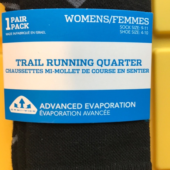 Columbia Women's Trail Running Quarter Socks - Picture 3 of 8